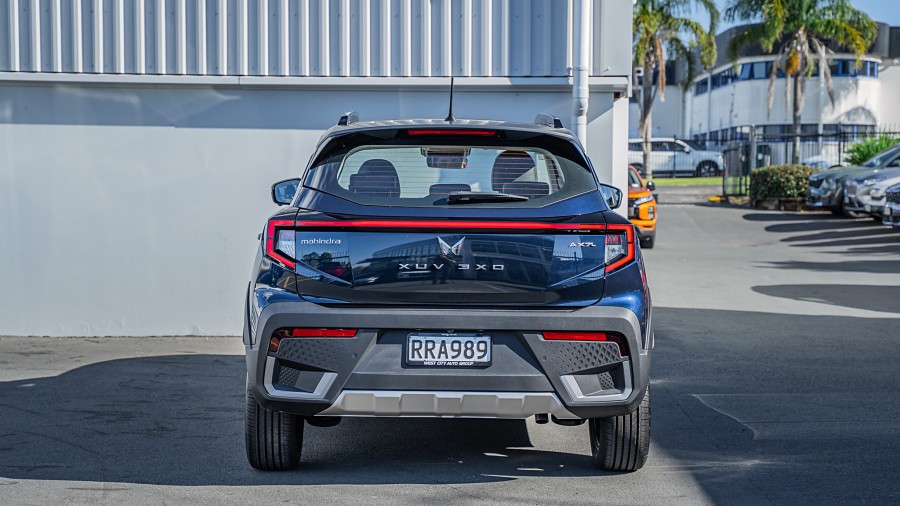 2026 Mahindra XUV3XO 4