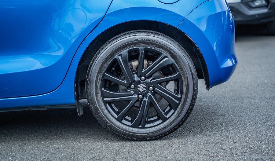 2023 Suzuki Swift 7