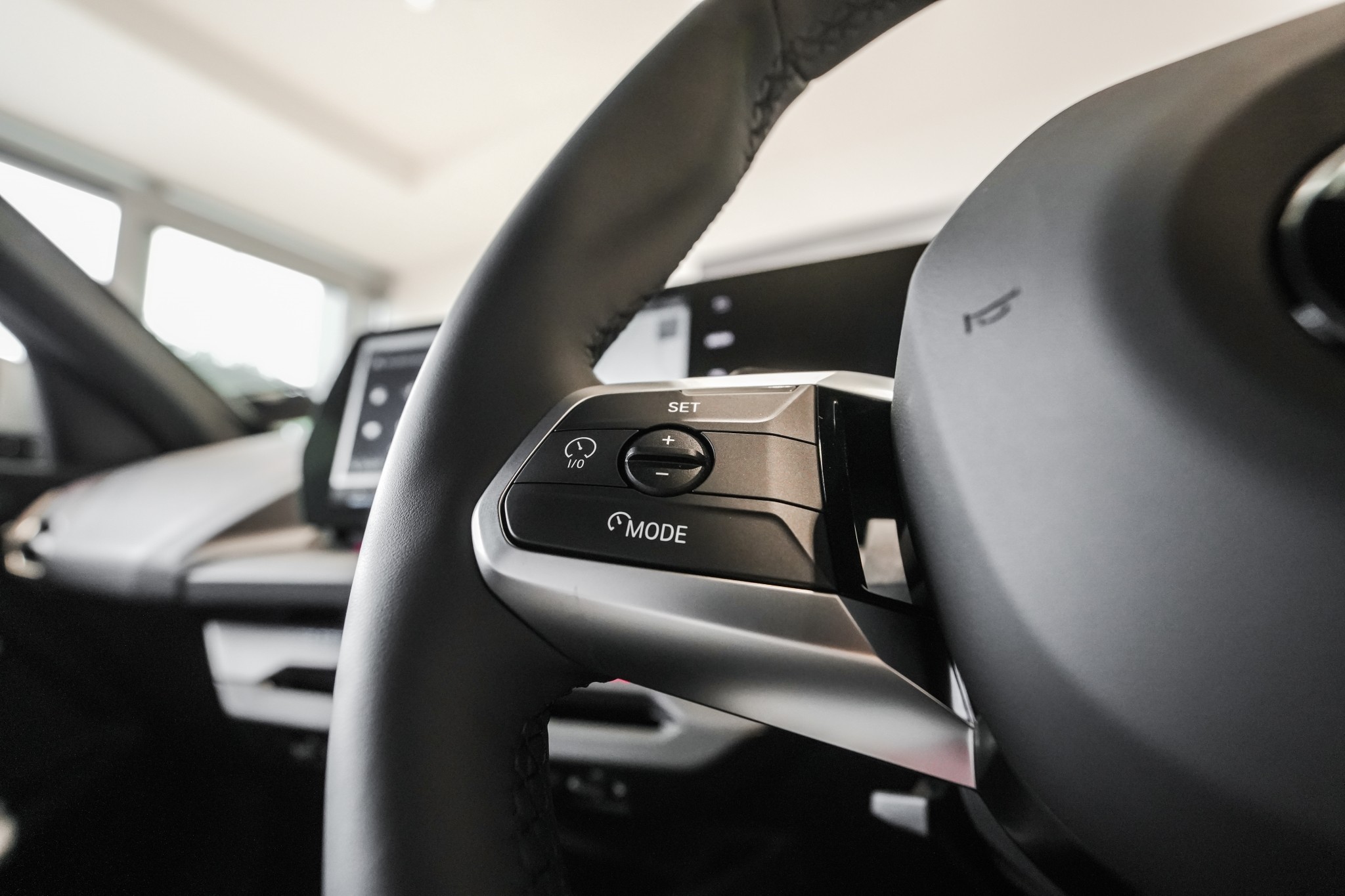 BMW 120i Mild-Hybrid