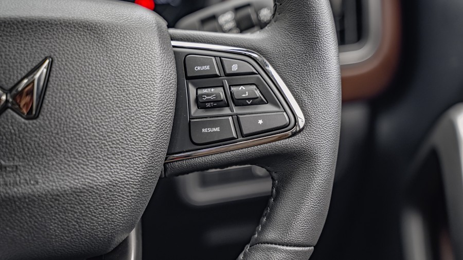 2026 Mahindra Scorpio 14