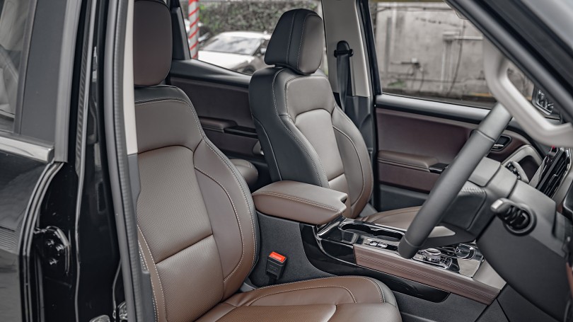 2026 Mahindra Scorpio 8
