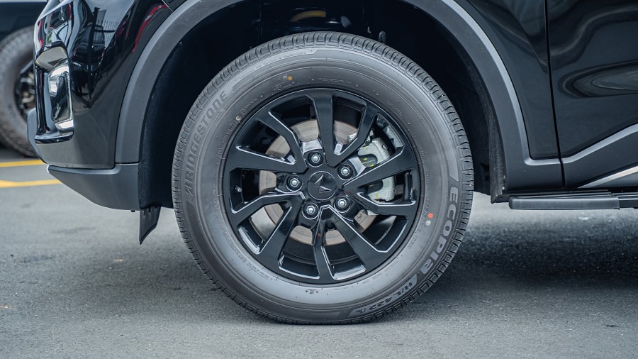 2026 Mahindra Scorpio 6