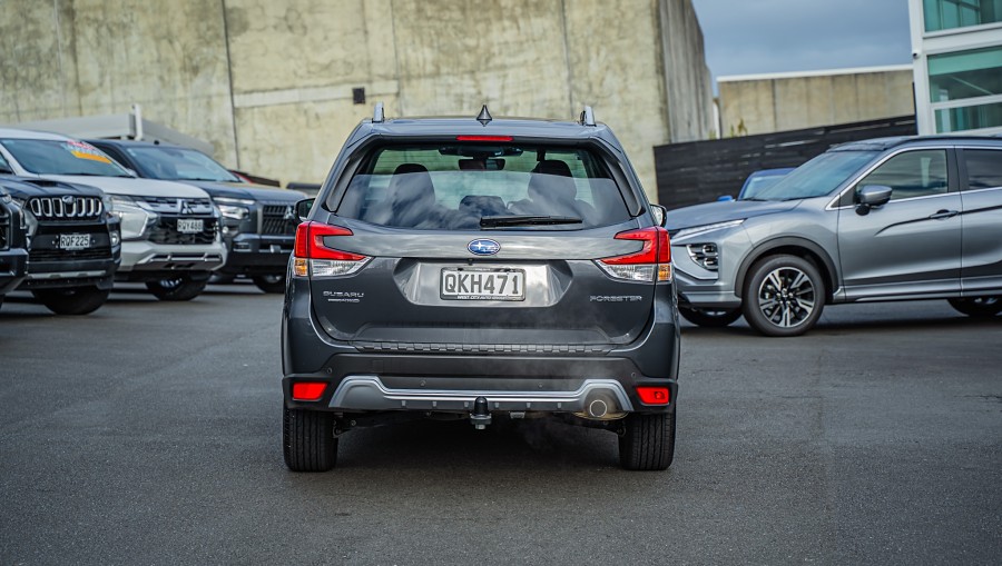2024 Subaru Forester 4