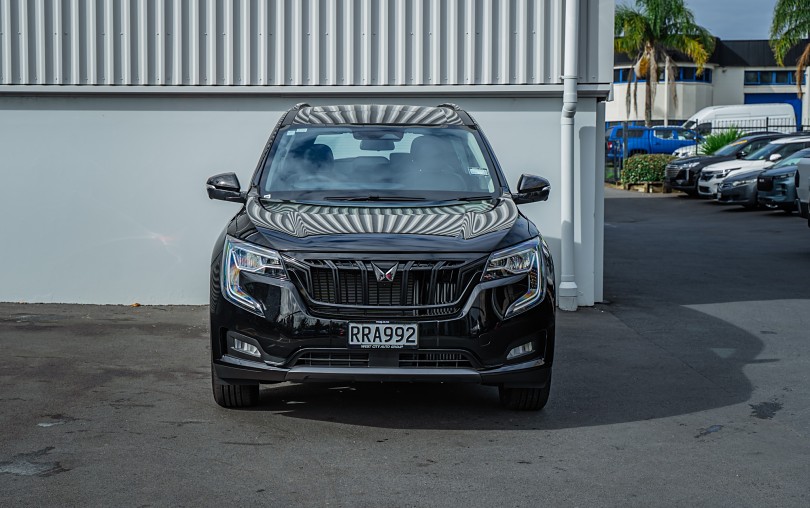 2026 Mahindra XUV700 3