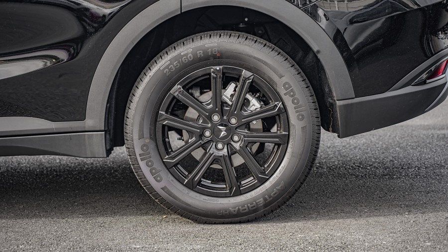 2026 Mahindra XUV700 7