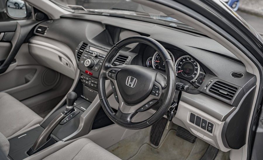 2010 Honda Accord 9