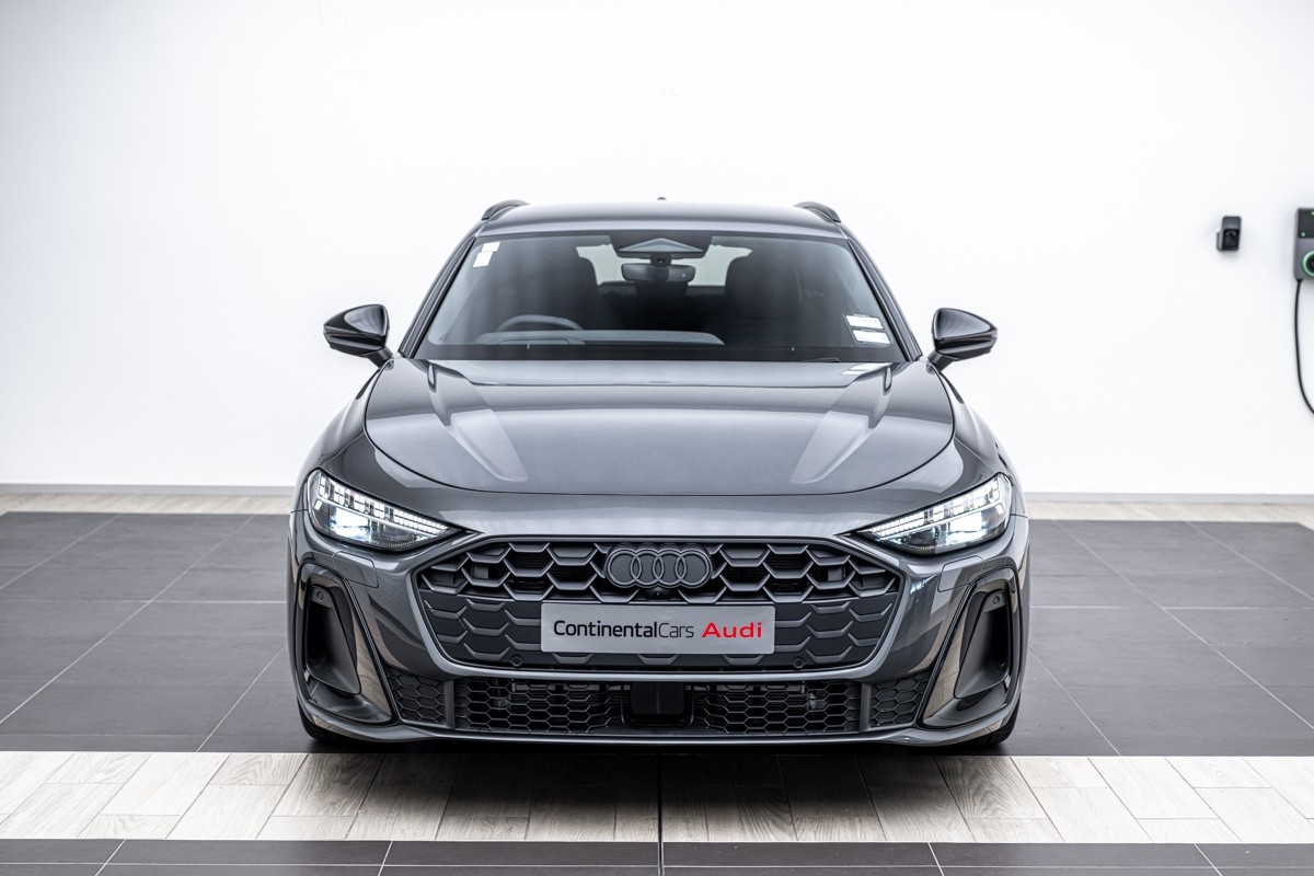 Audi A5 e-Hybrid Avant S line