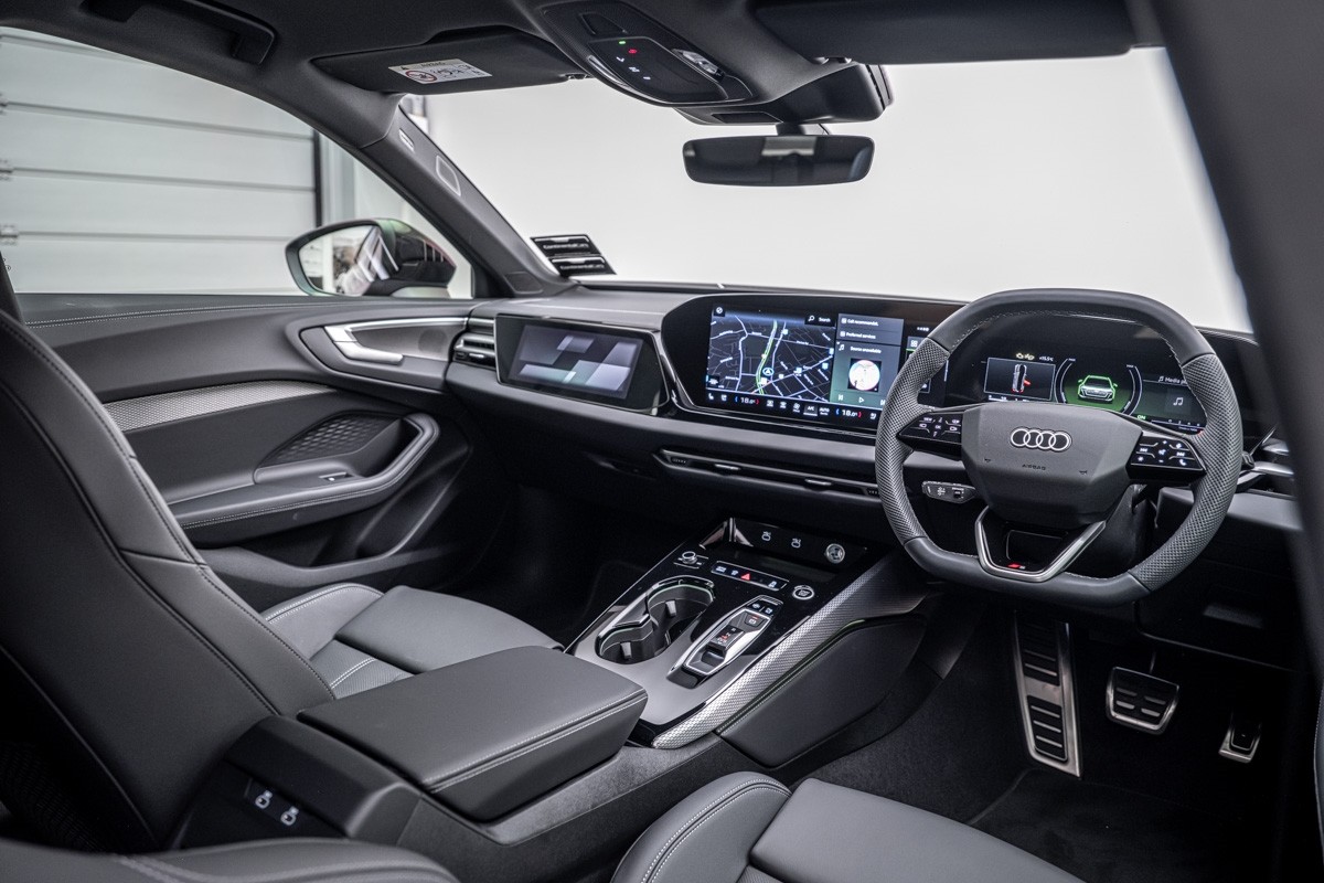 Audi A5 e-Hybrid Avant S line