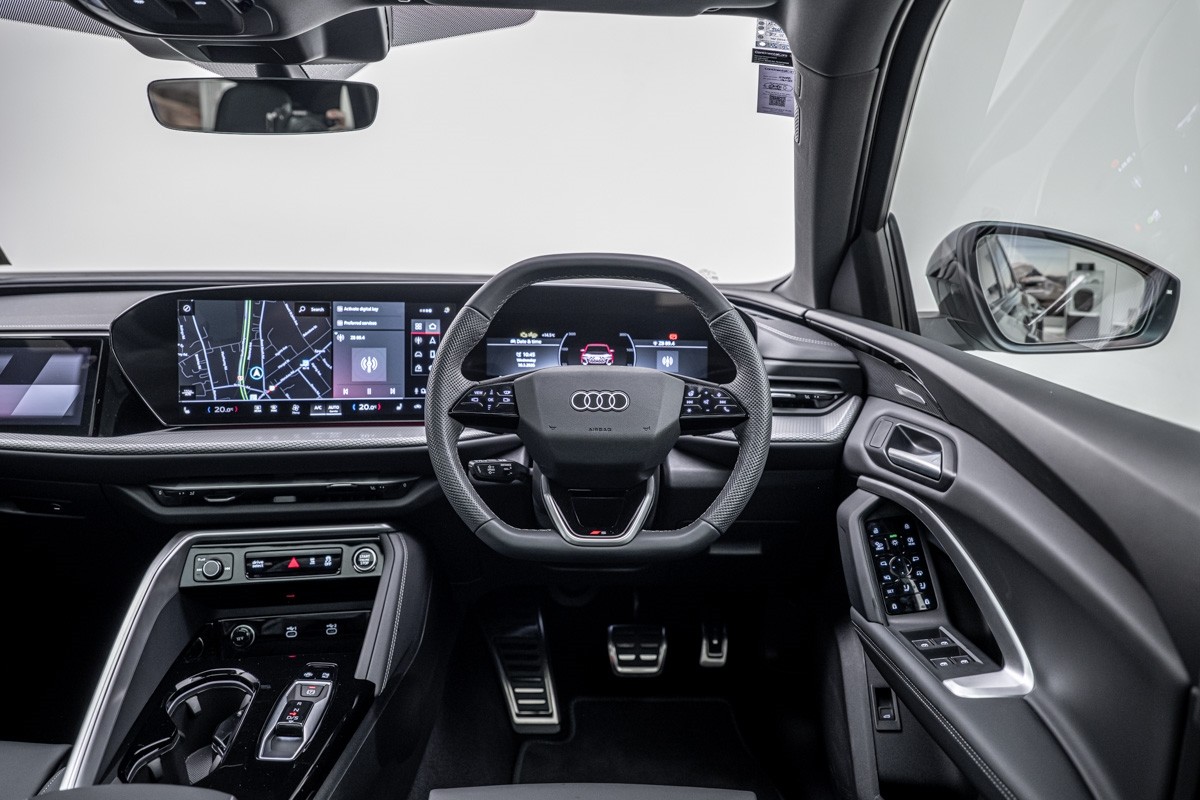 Audi Q5 SUV TFSI QUATTRO S TRONIC 150 KW