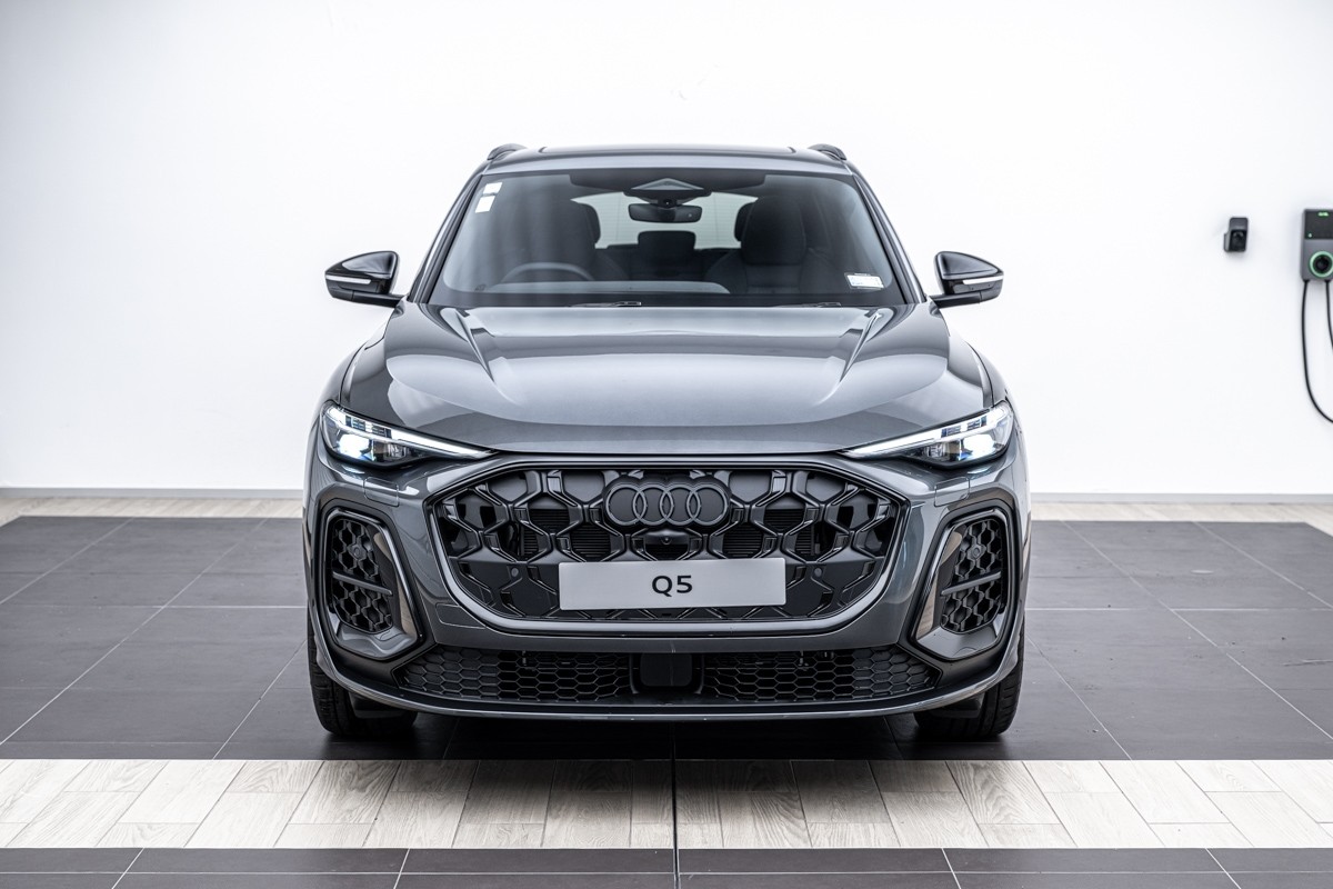 Audi Q5 SUV TFSI QUATTRO S TRONIC 150 KW