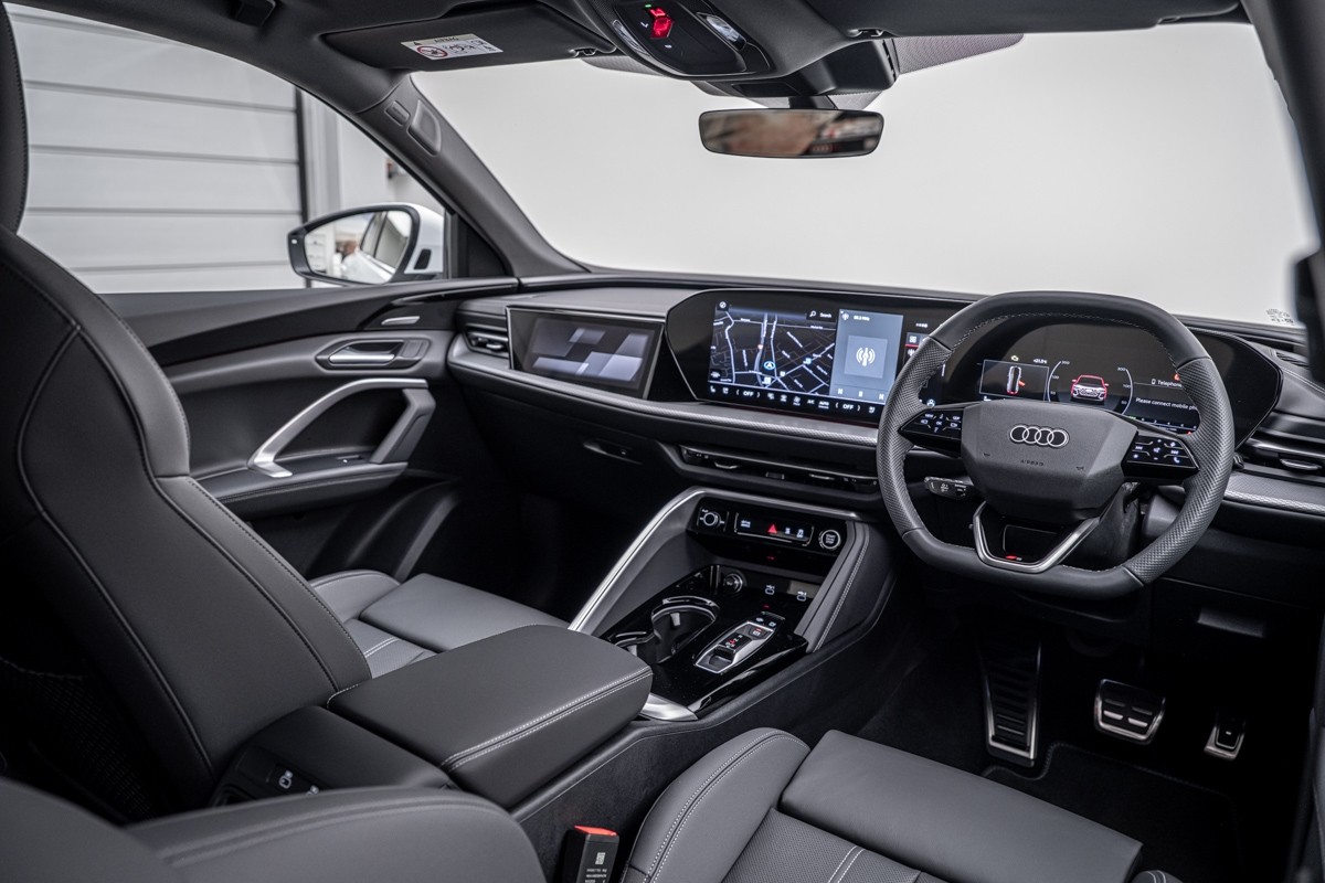 Audi Q5 SUV TFSI QUATTRO S TRONIC 150 KW