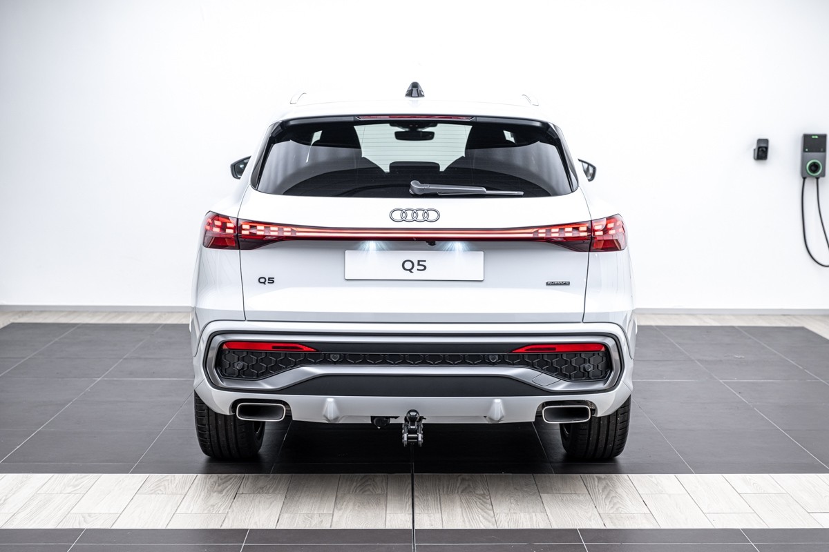 Audi Q5 SUV TFSI QUATTRO S TRONIC 150 KW