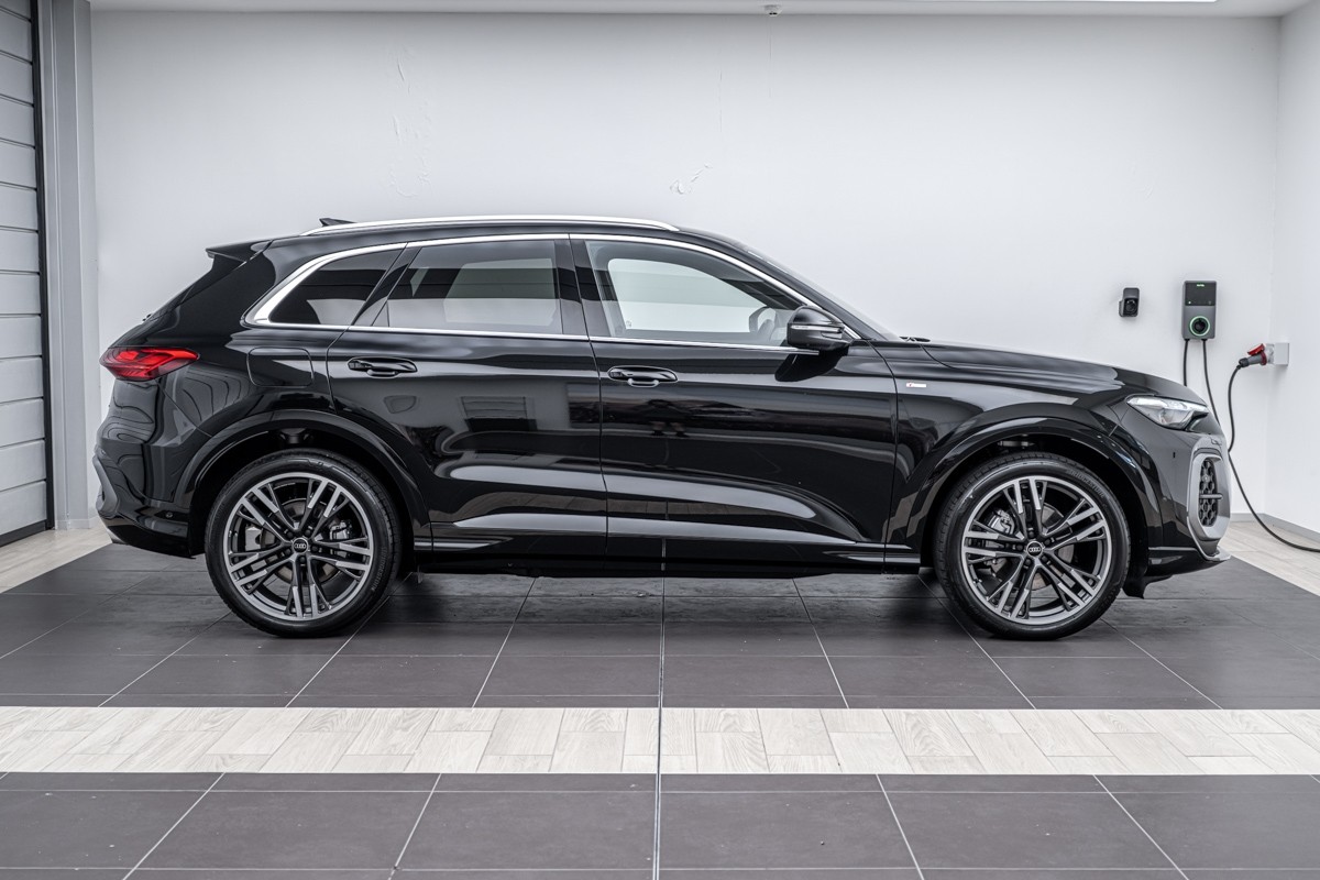 Audi Q5 SUV TFSI QUATTRO S TRONIC 150 KW
