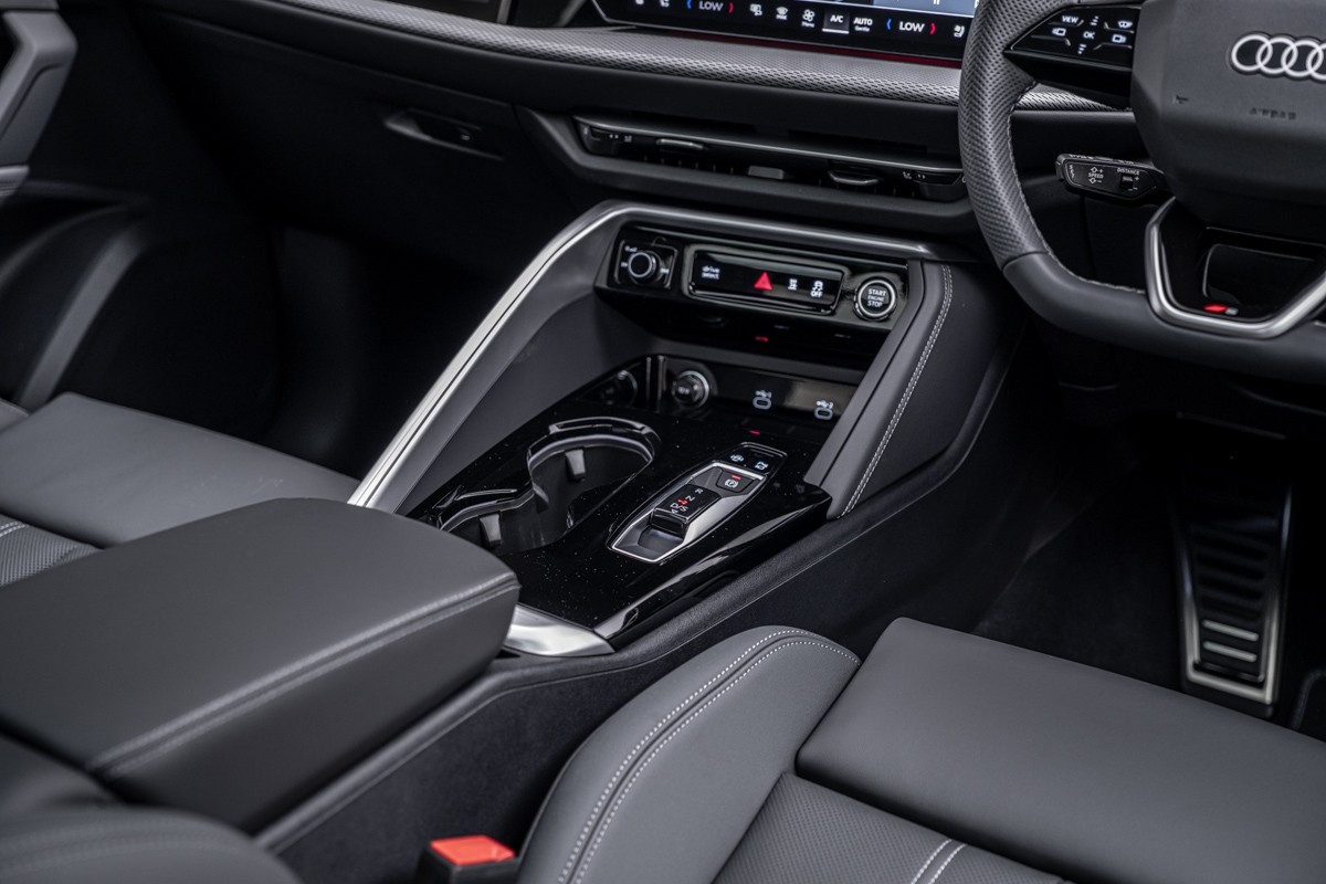 Audi Q5 SUV TFSI QUATTRO S TRONIC 150 KW