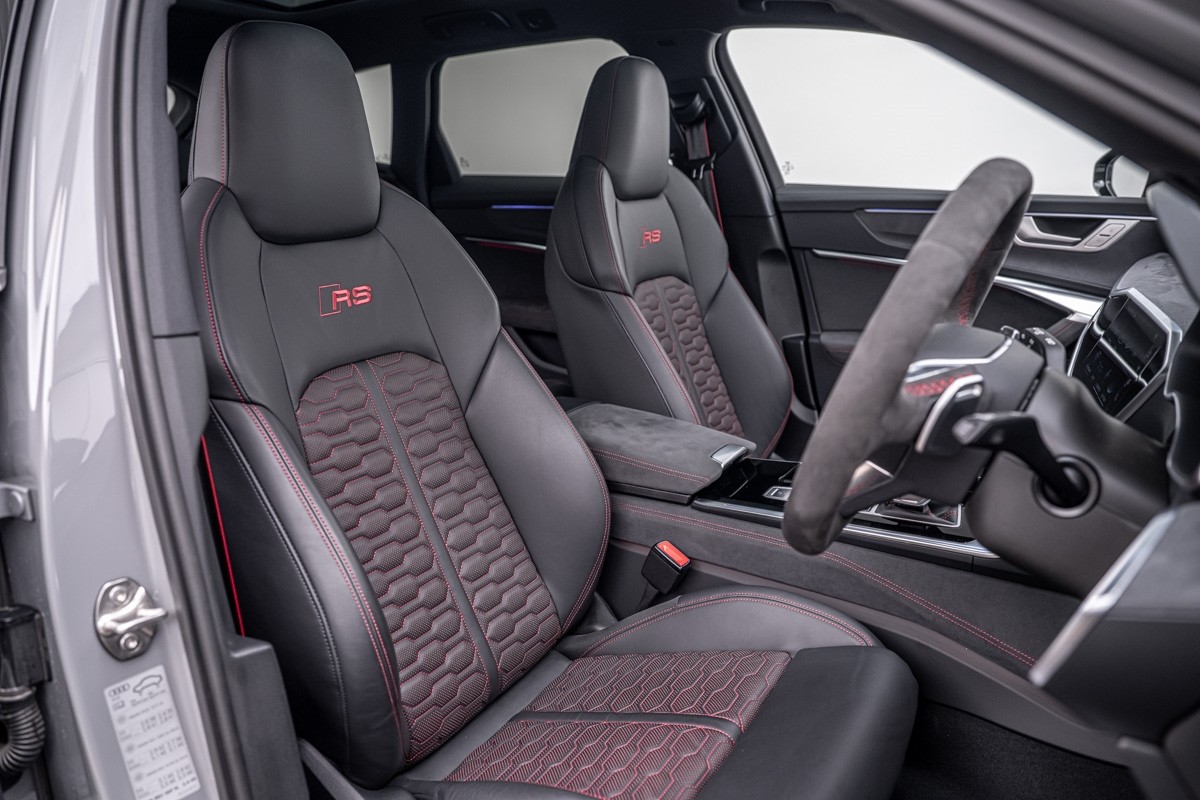 Audi RS6 AVANT PERFORMANCE TFSI