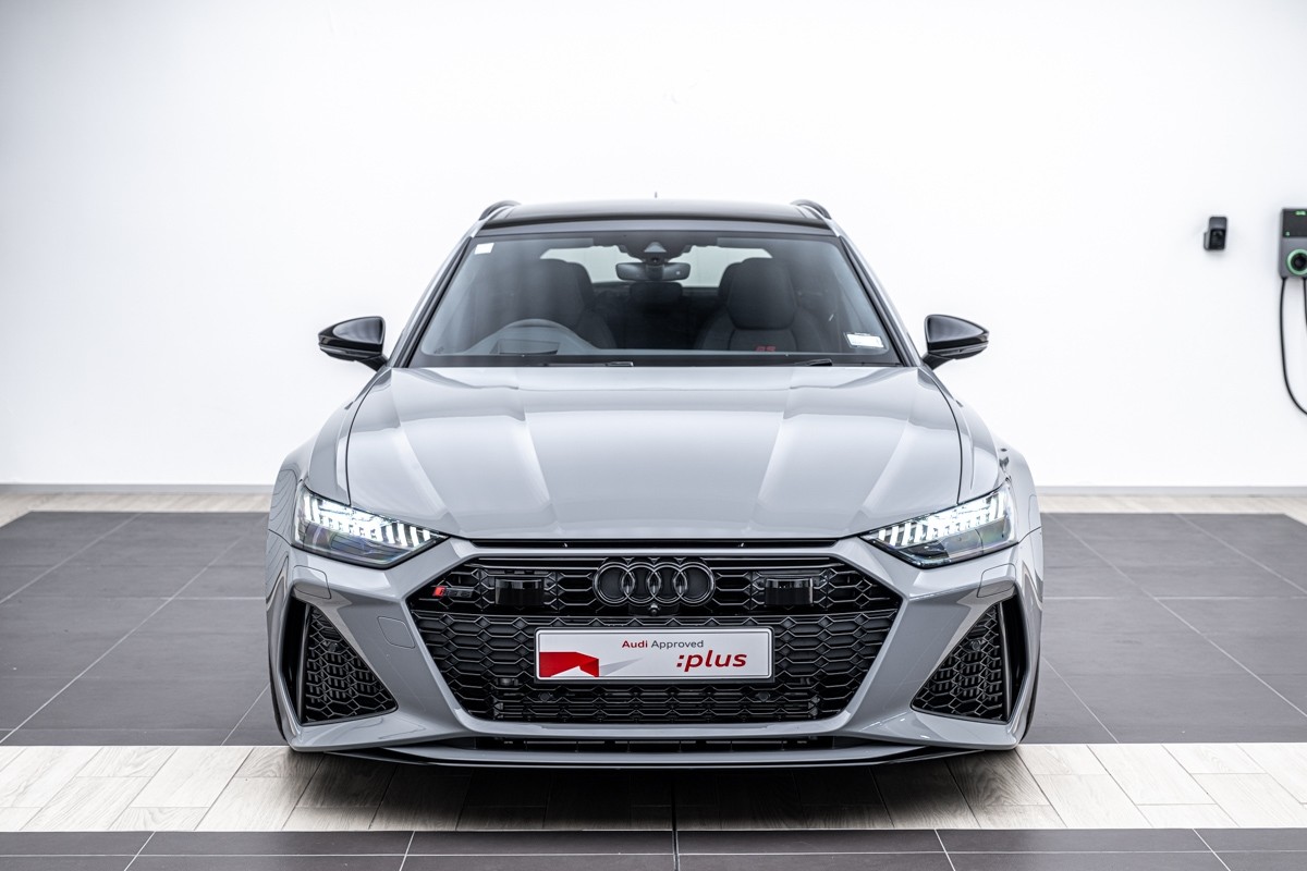 Audi RS6 AVANT PERFORMANCE TFSI