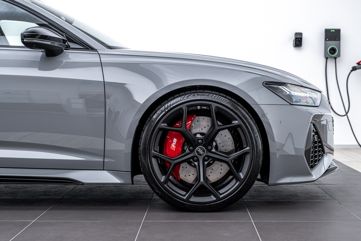 Audi RS6 AVANT PERFORMANCE TFSI