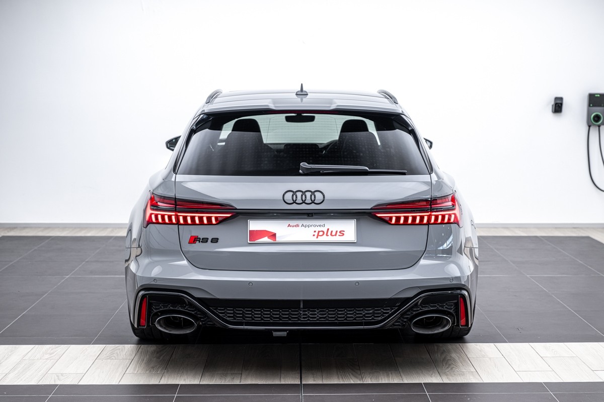Audi RS6 AVANT PERFORMANCE TFSI
