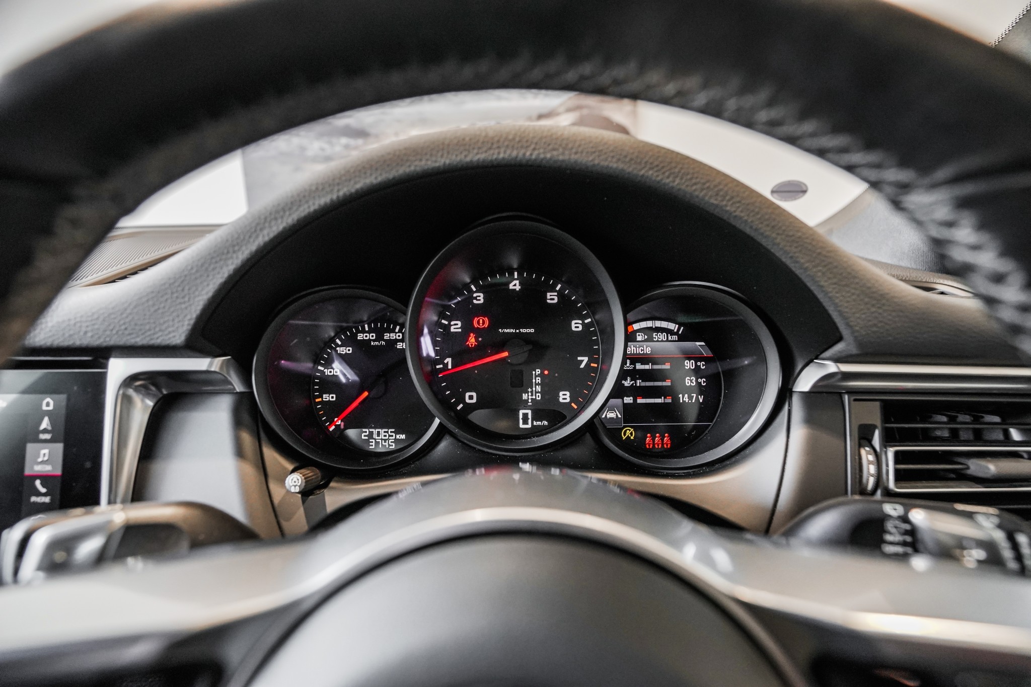 Porsche Macan 2.0 PT | 4WD | 185 kW