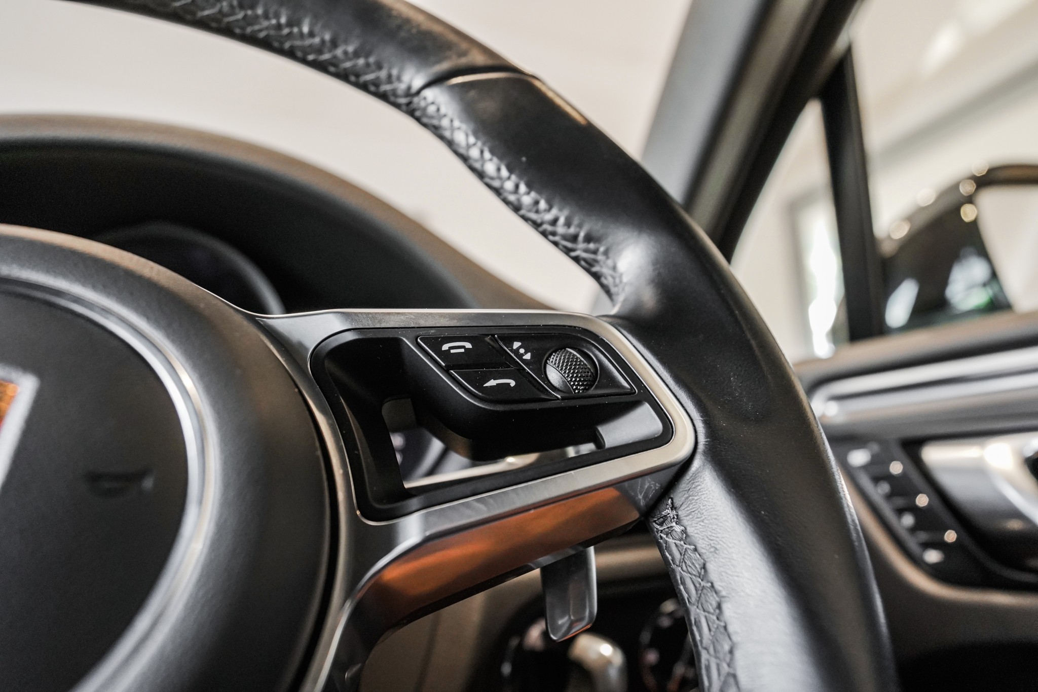 Porsche Macan 2.0 PT | 4WD | 185 kW