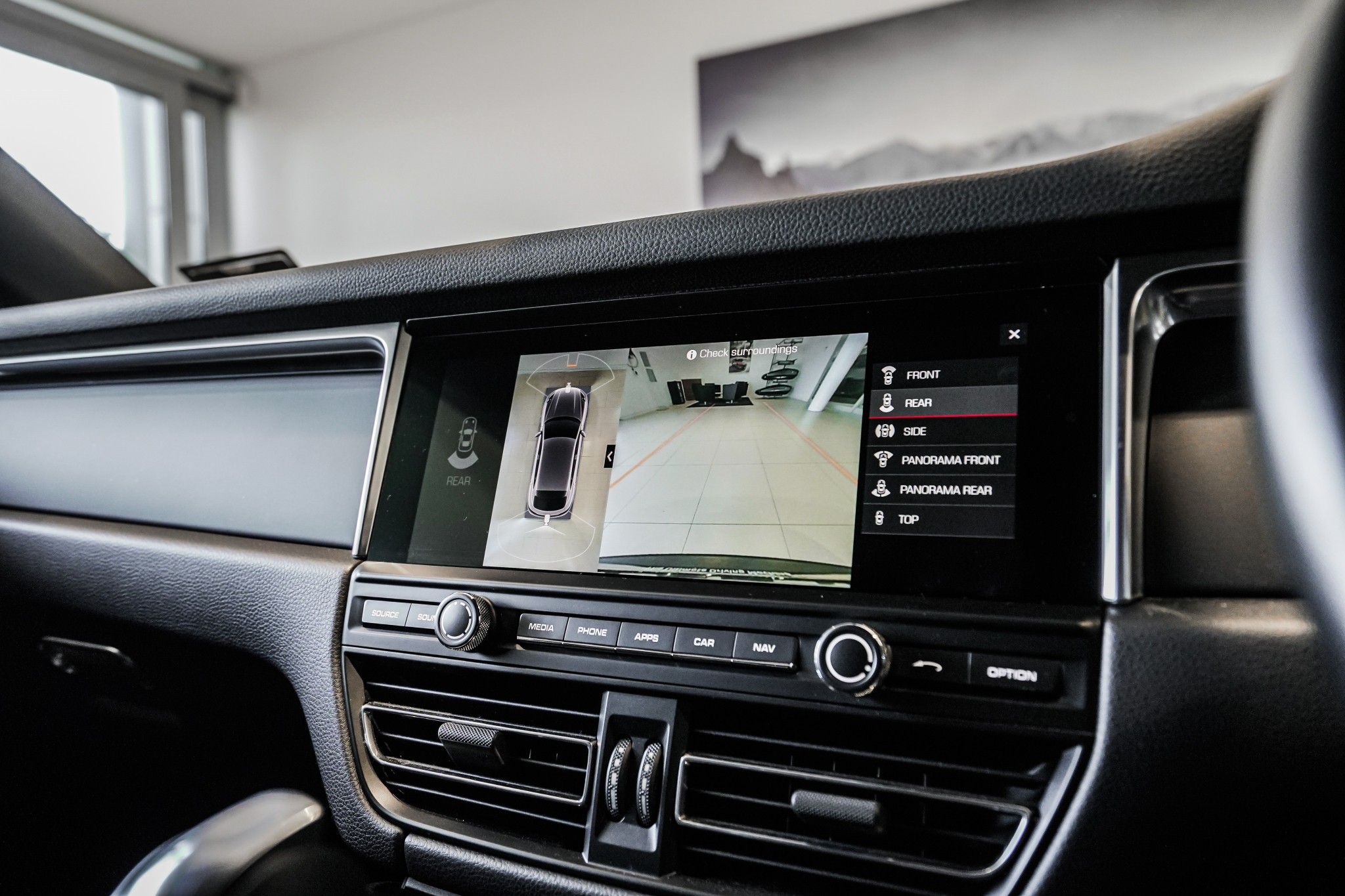 Porsche Macan 2.0 PT | 4WD | 185 kW