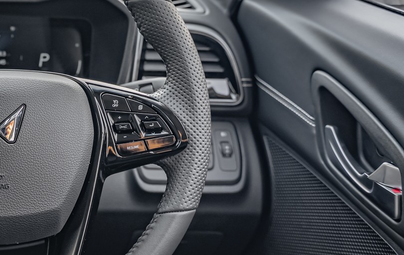 2026 Mahindra XUV3XO 14