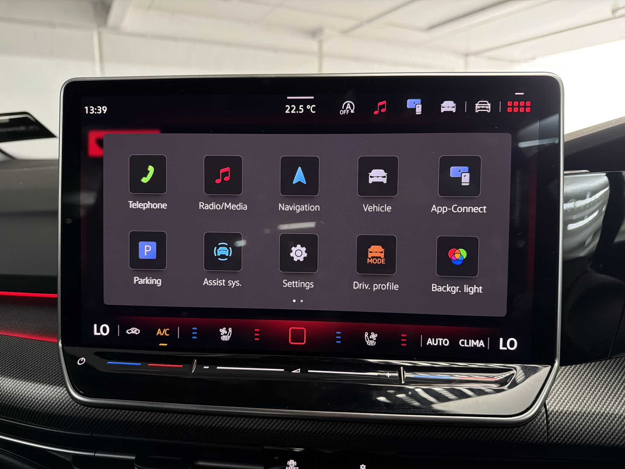 Volkswagen Golf 8.5 R-LINE