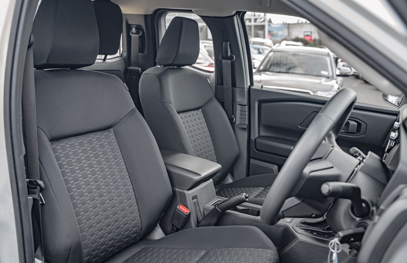 2026 Mitsubishi Triton 8