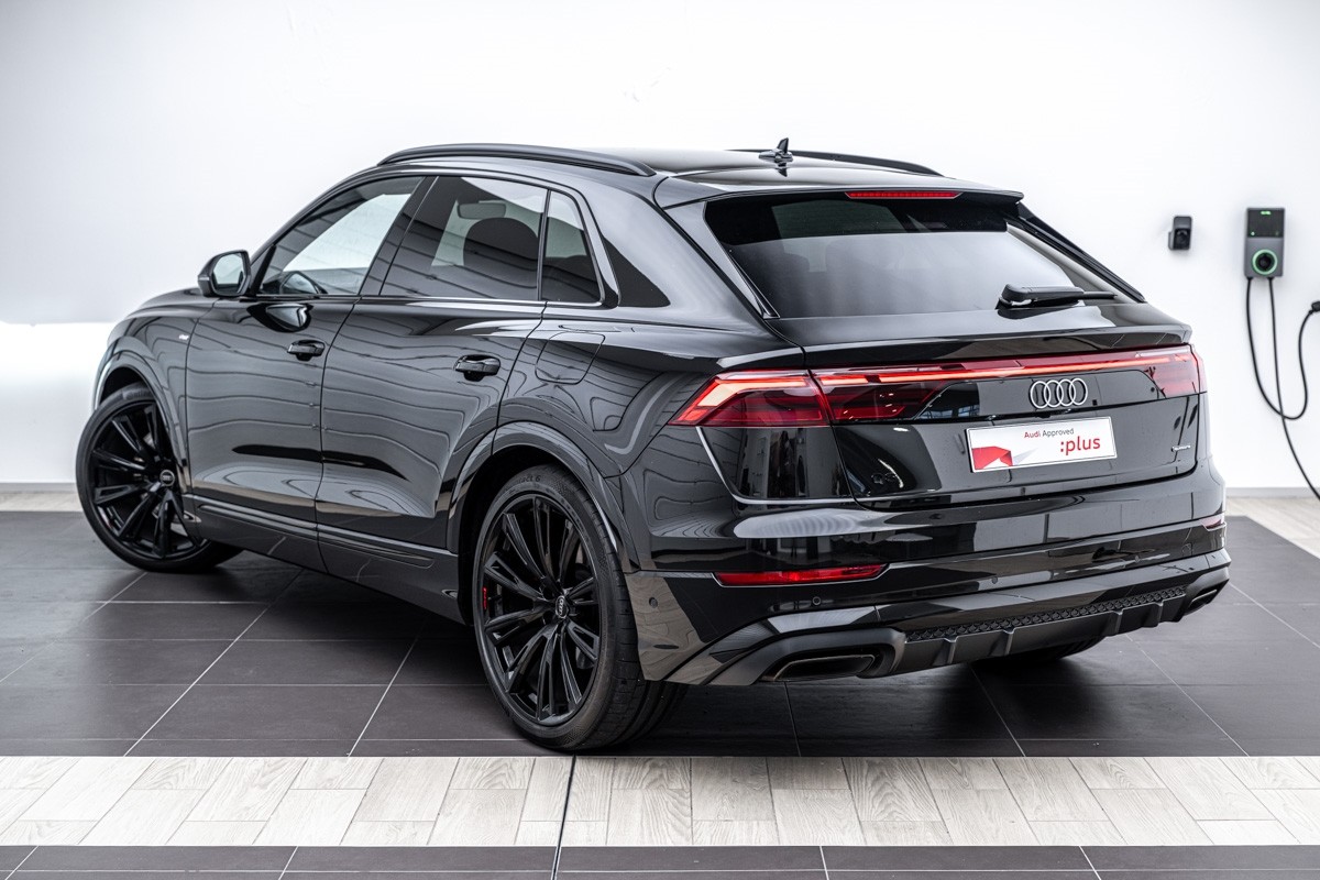 Audi Q8 60 TFSI E