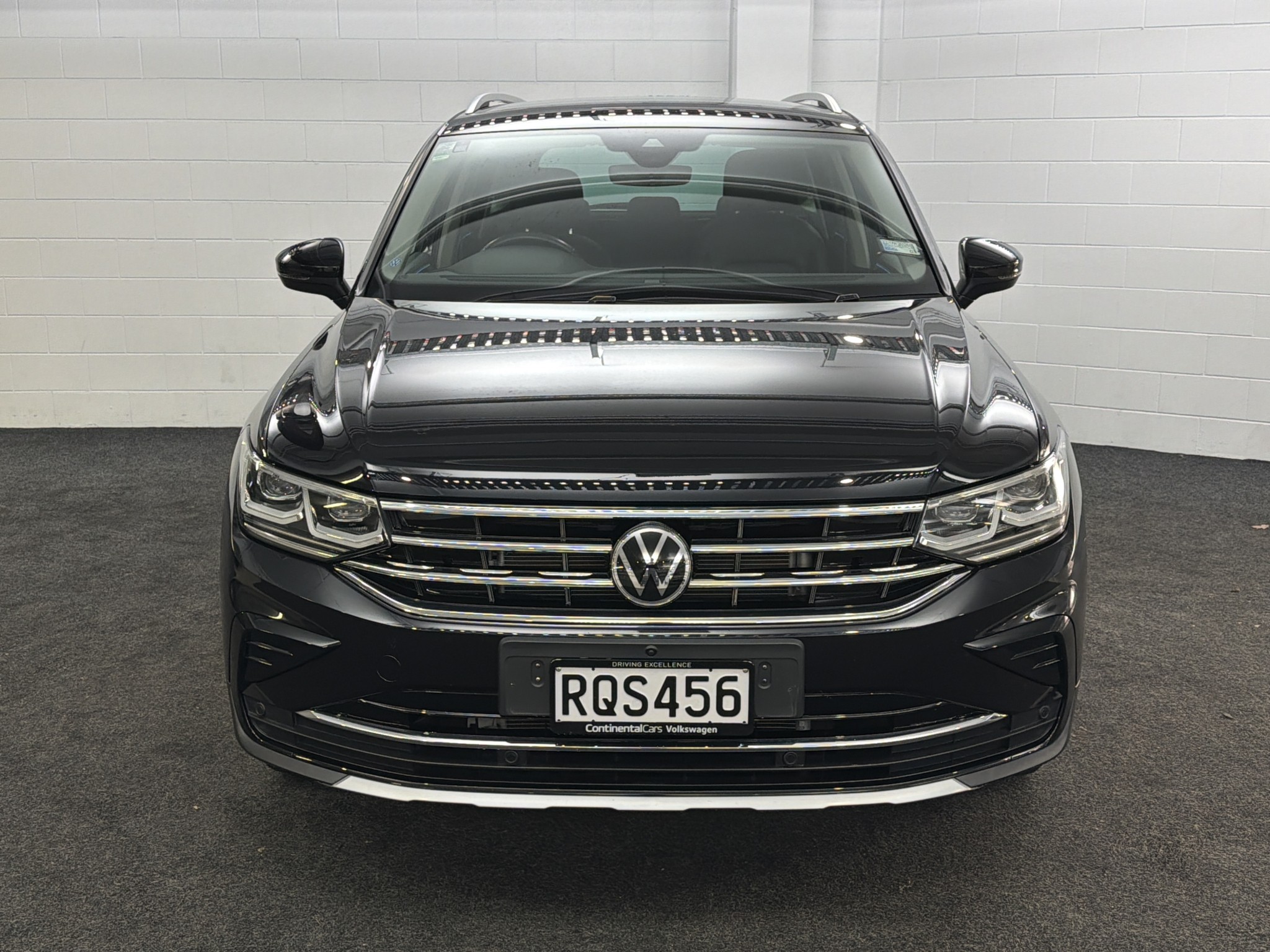 Volkswagen Tiguan TSI STYLE 4WD