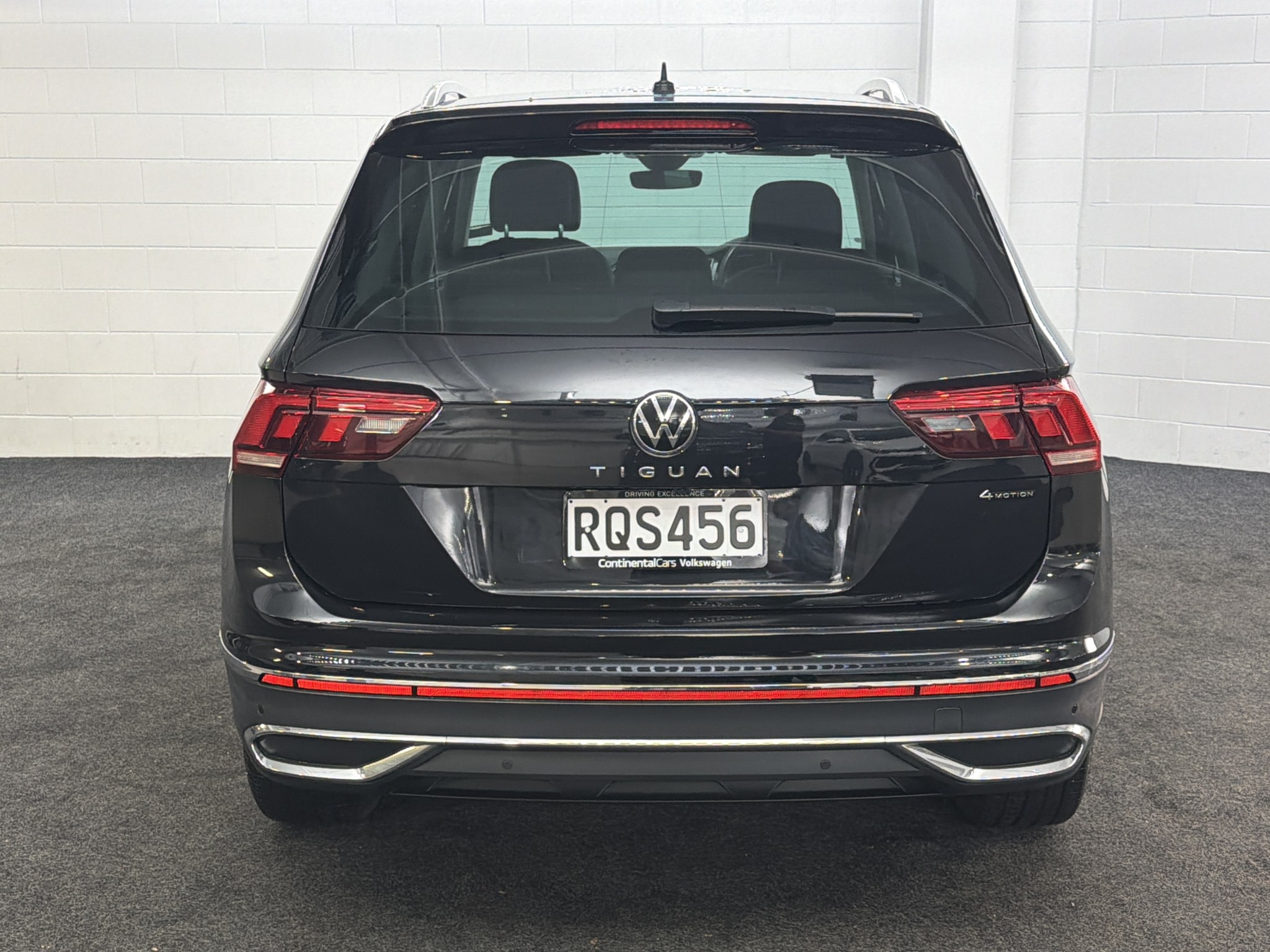 Volkswagen Tiguan TSI STYLE 4WD