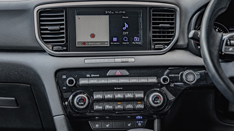2020 Kia Sportage 16