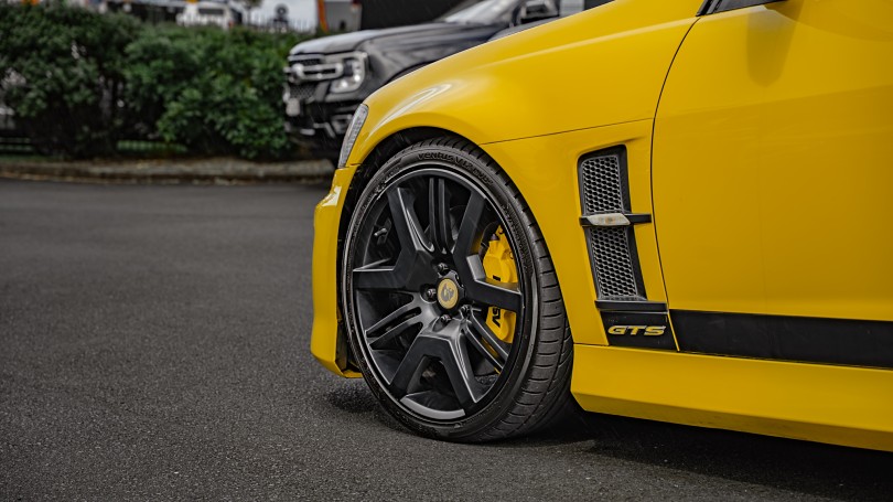 2011 Holden HSV 6