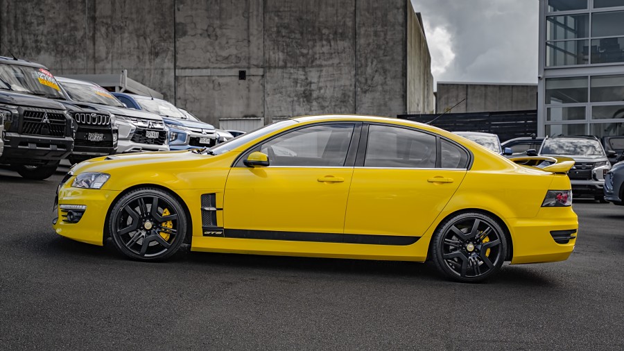 2011 Holden HSV 5