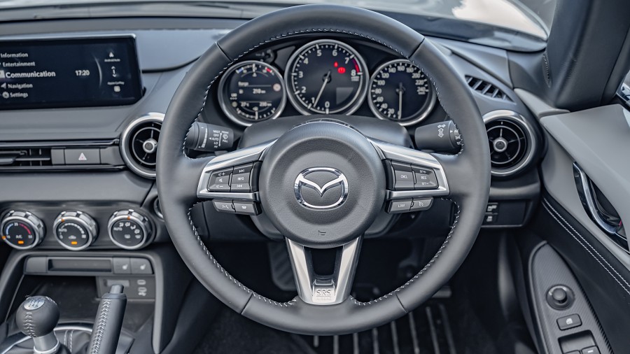 2025 Mazda MX-5 11