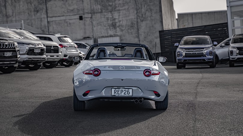 2025 Mazda MX-5 4