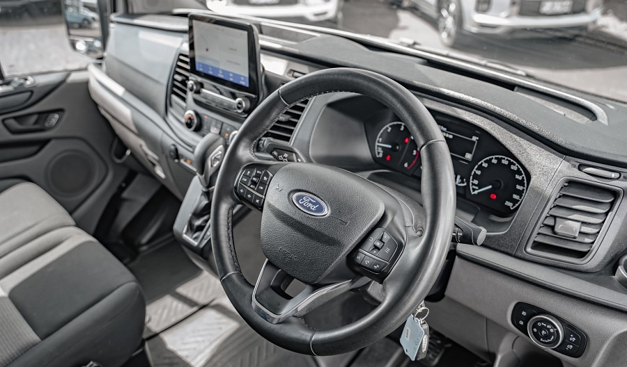 2023 Ford Transit 9