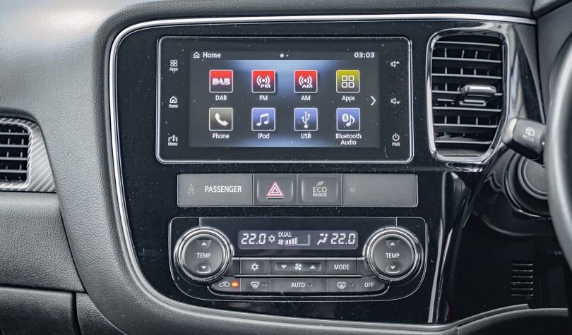 2018 Mitsubishi Outlander 15