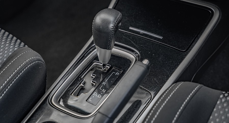 2018 Mitsubishi Outlander 16