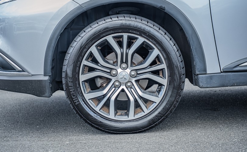 2018 Mitsubishi Outlander 6