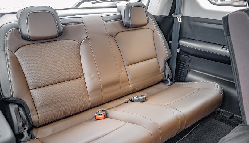 2025 Mahindra Scorpio 18