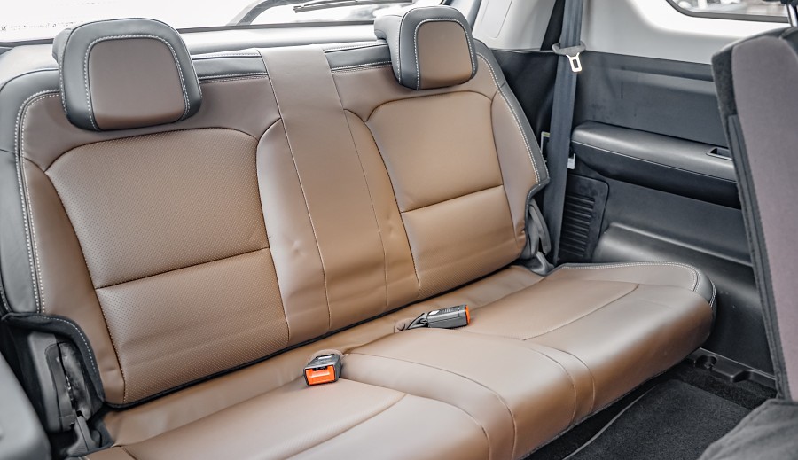 2025 Mahindra Scorpio 18