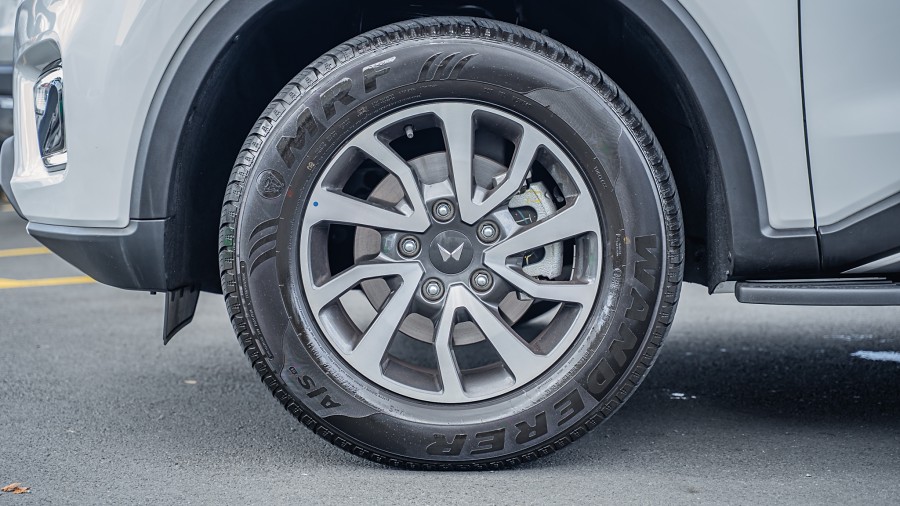 2025 Mahindra Scorpio 6