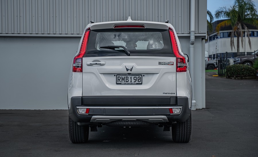 2025 Mahindra Scorpio 4