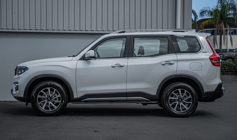 2025 Mahindra Scorpio 5