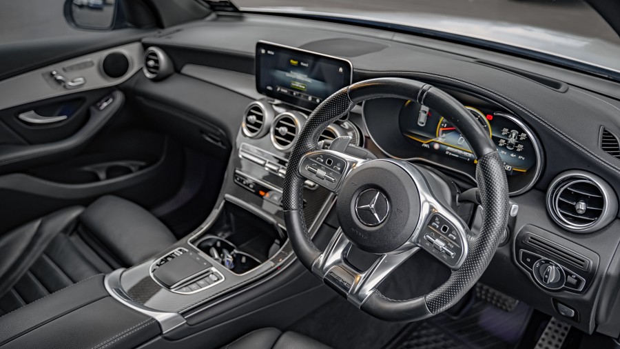 2022 Mercedes-Benz GLC 43 AMG 9