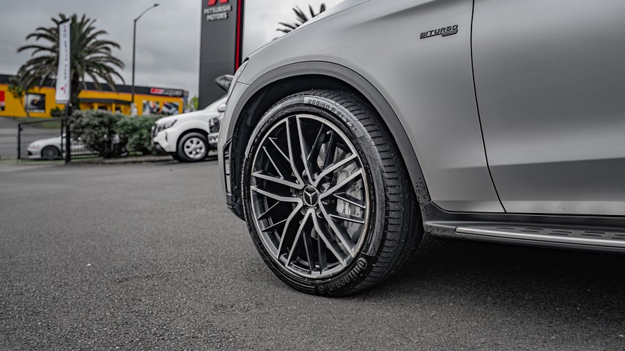 2022 Mercedes-Benz GLC 43 AMG 6