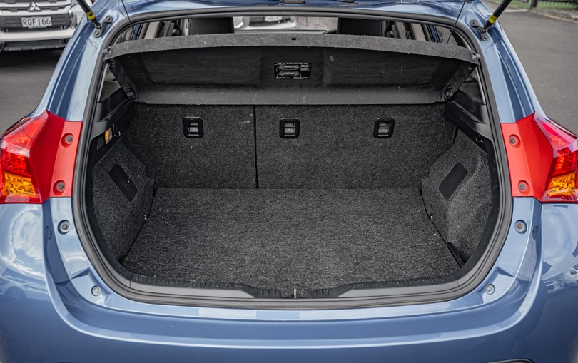 2013 Toyota Corolla 18