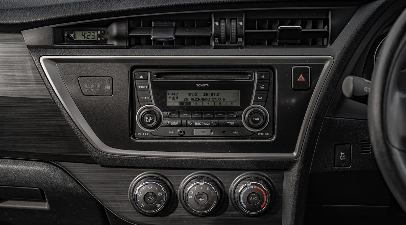 2013 Toyota Corolla 15