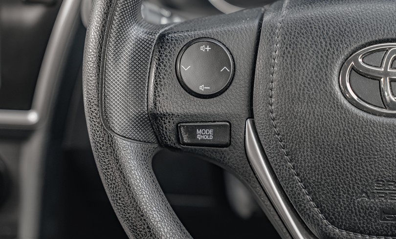 2013 Toyota Corolla 13